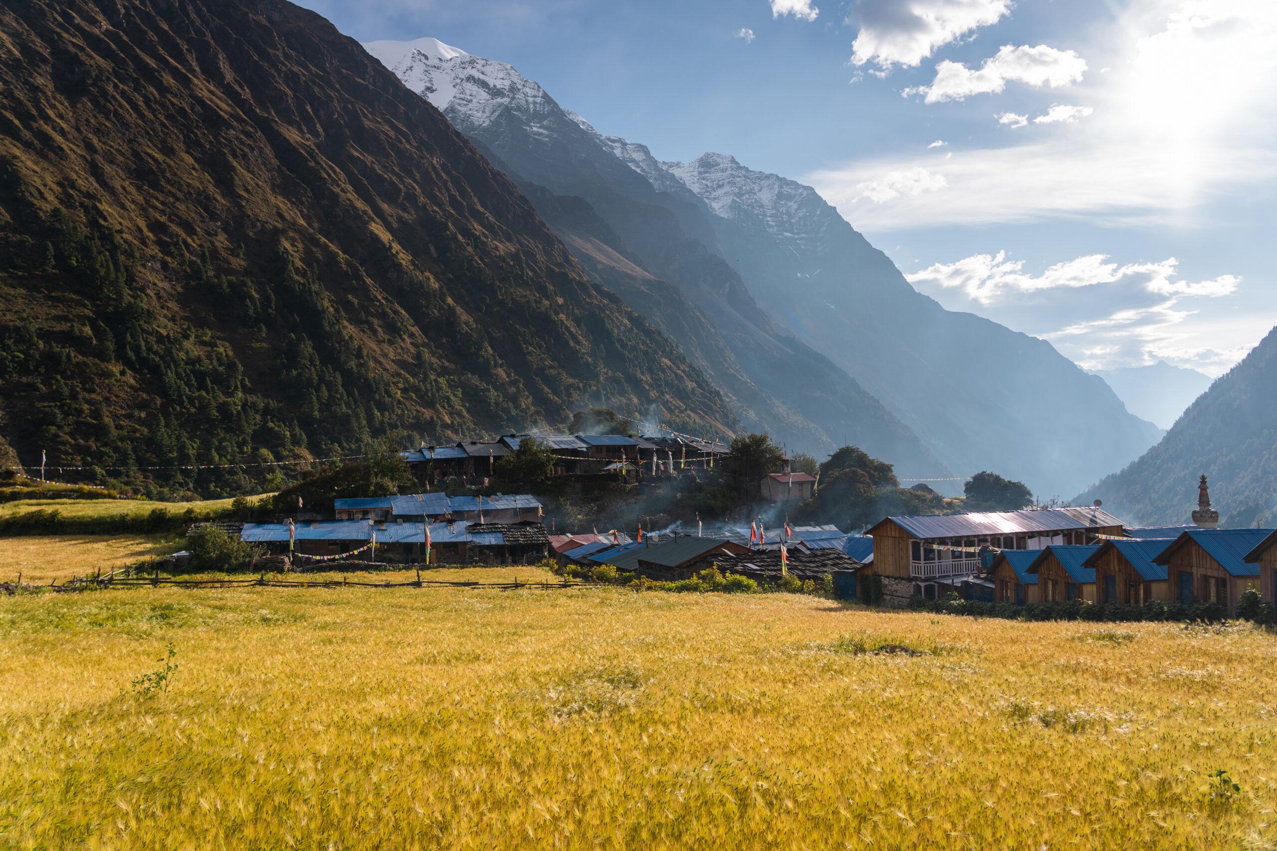 Trekking Manaslu Circuit Fair Away Eco Tours Nepal